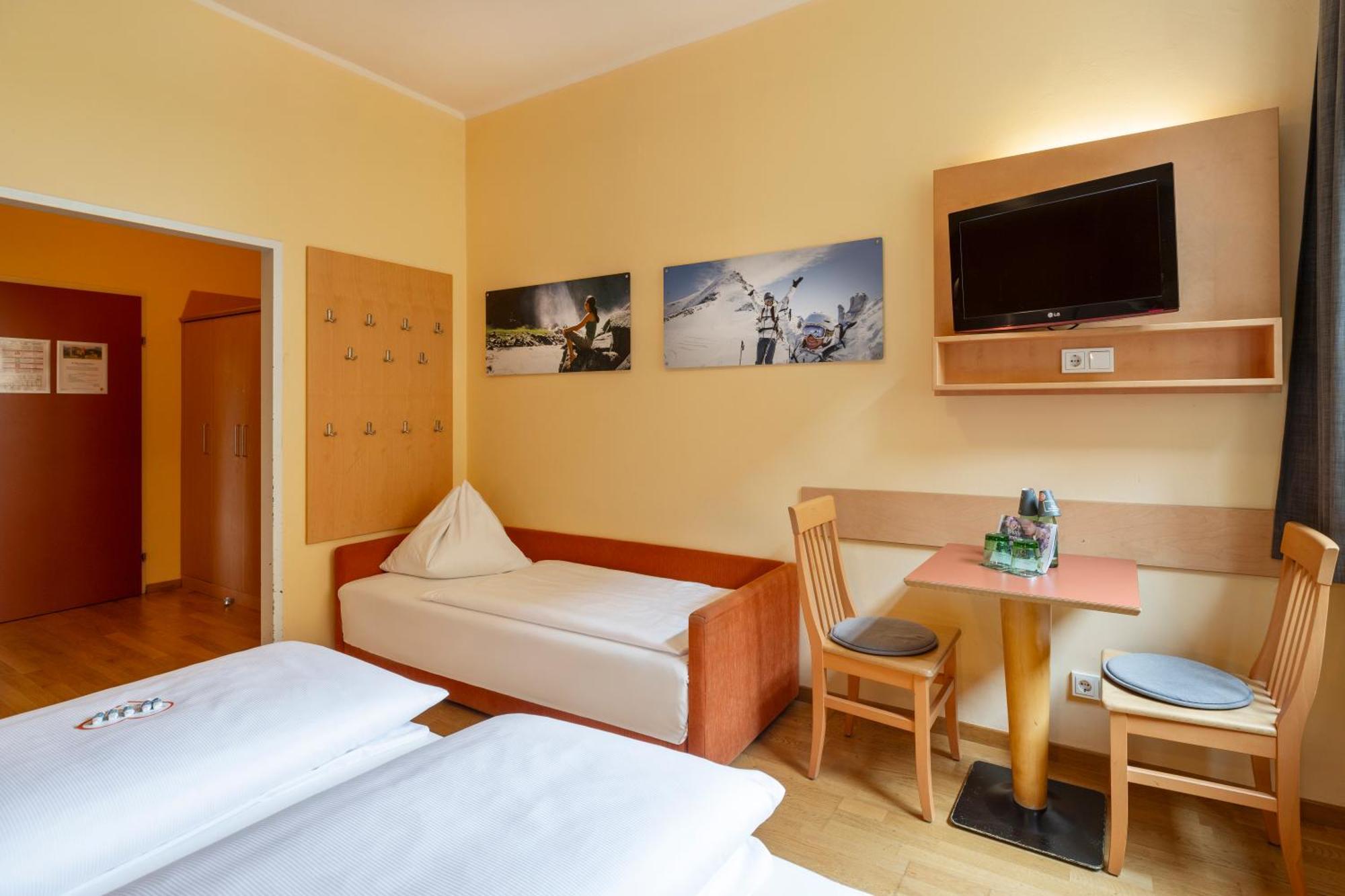 Jufa Hotel Kaprun - Summercard Included Esterno foto