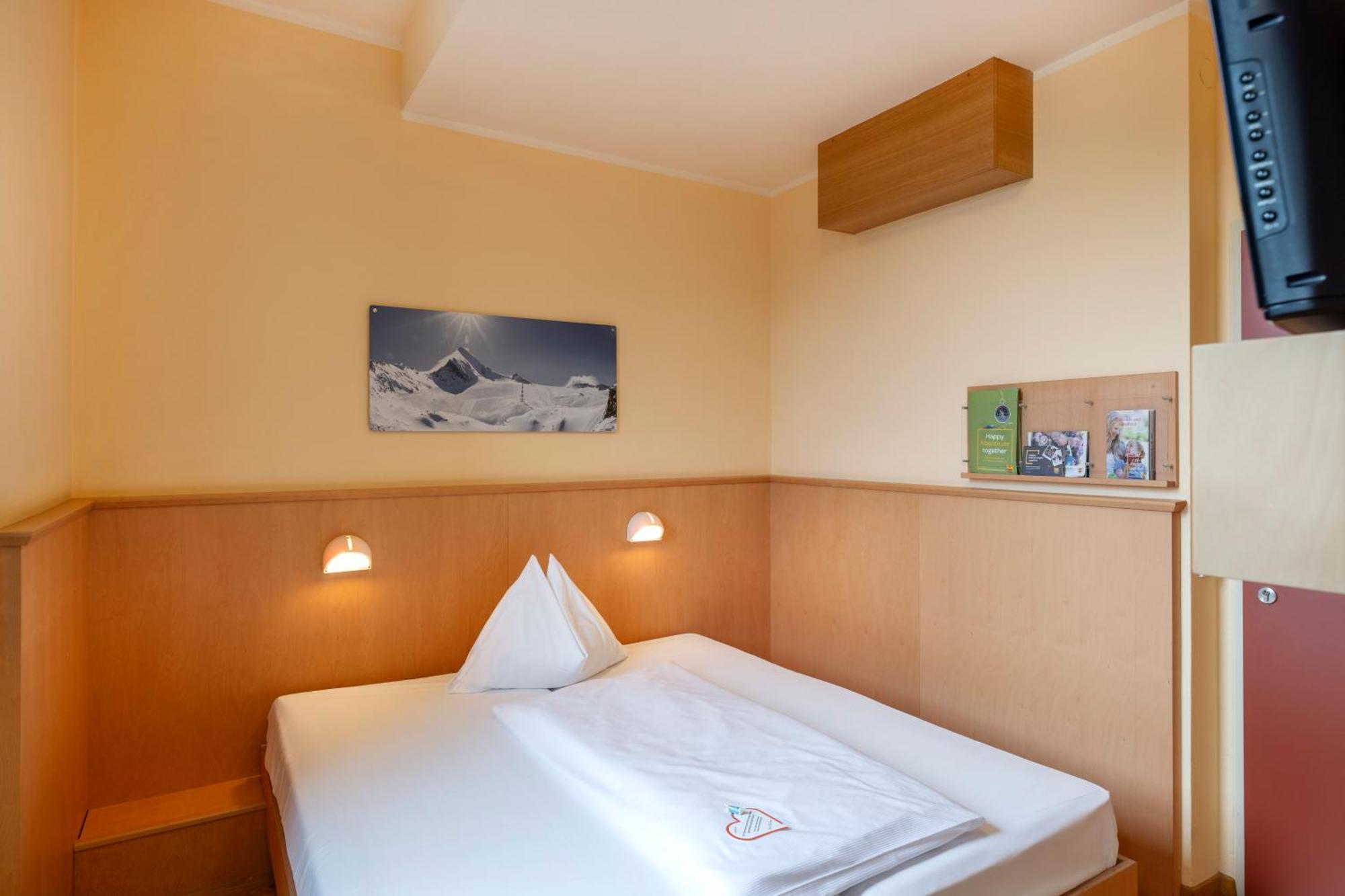 Jufa Hotel Kaprun - Summercard Included Esterno foto